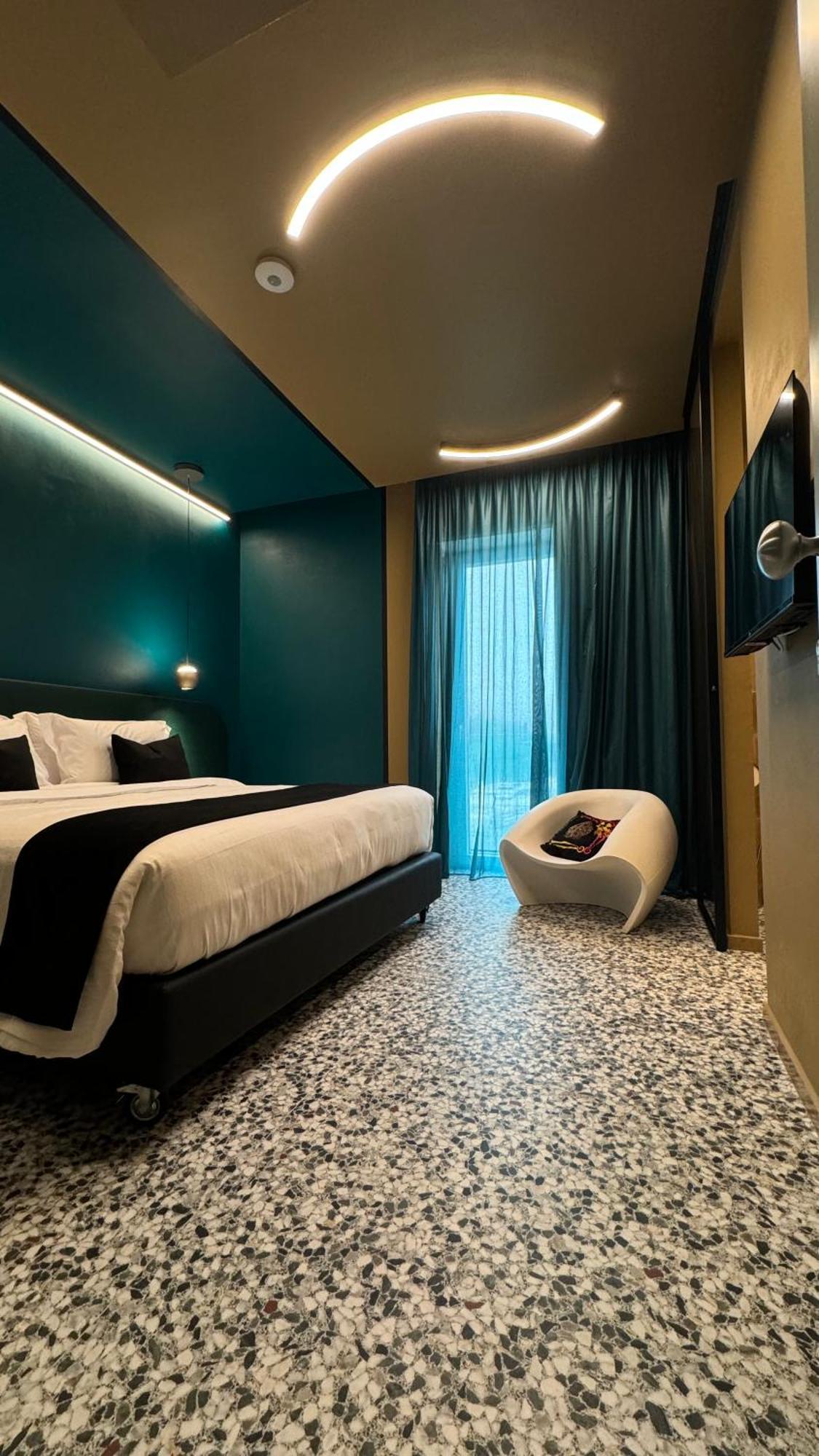 Nola Boutique Hotel Nbh Екстериор снимка