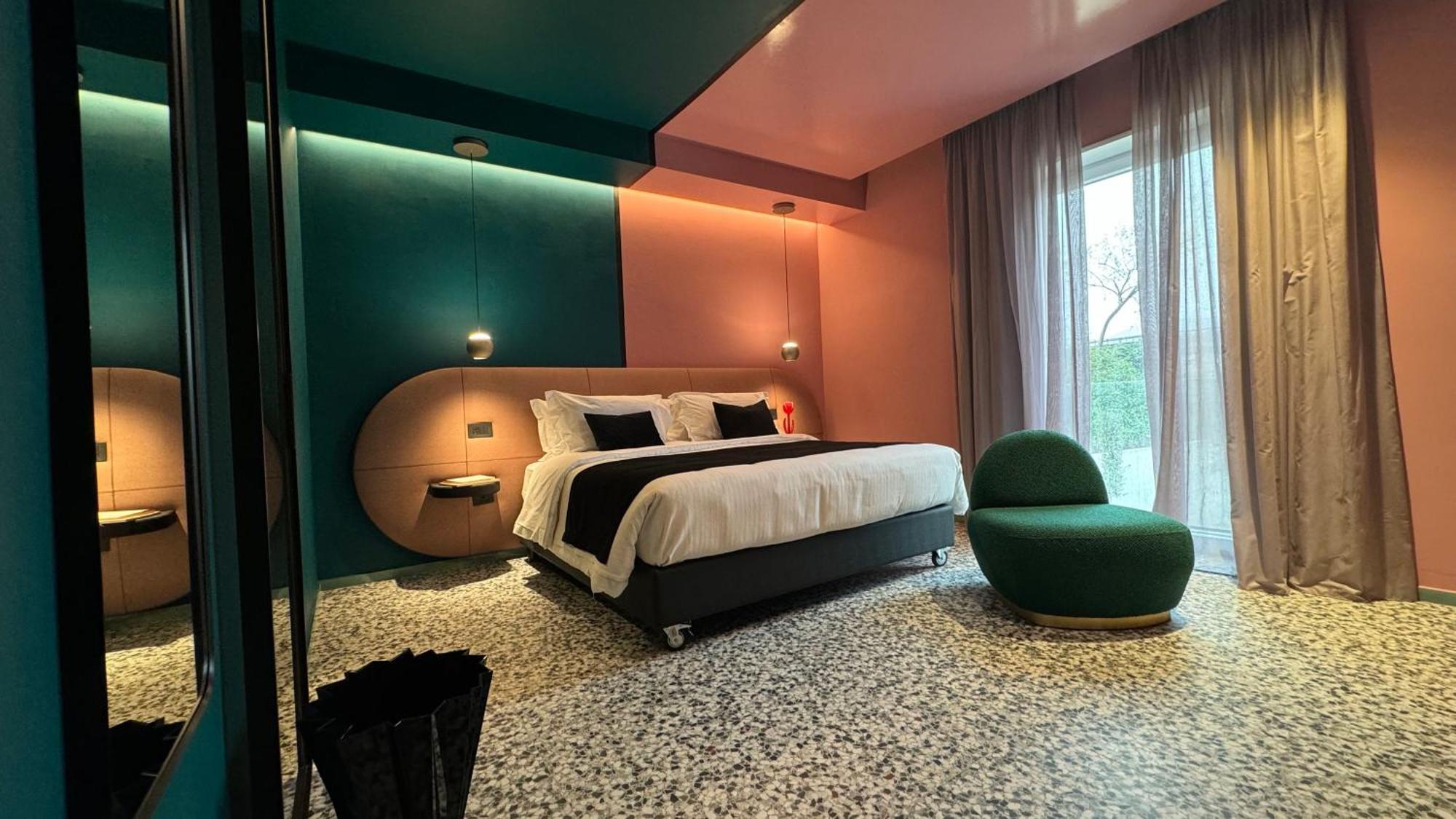 Nola Boutique Hotel Nbh Екстериор снимка